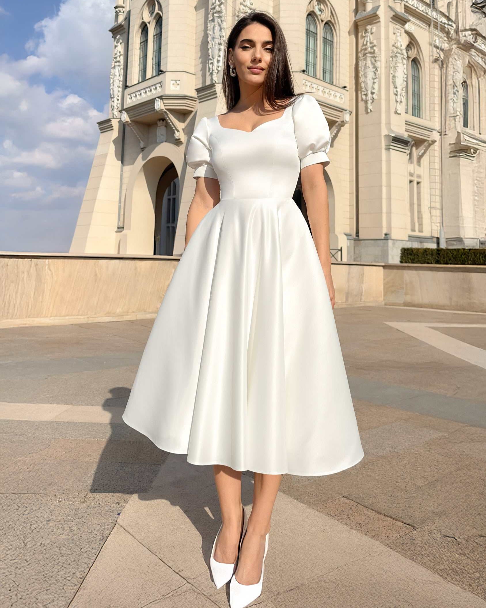 Rochie alba elegantă pentru ocazii speciale
