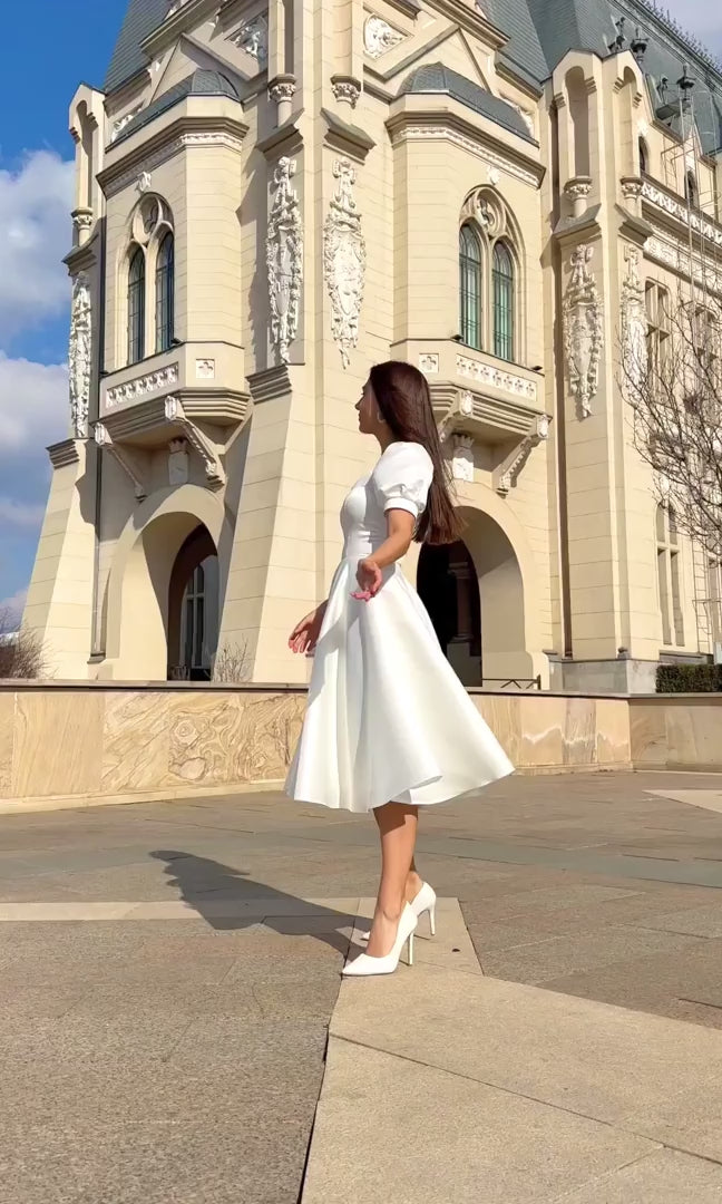 Rochie alba elegantă pentru ocazii speciale